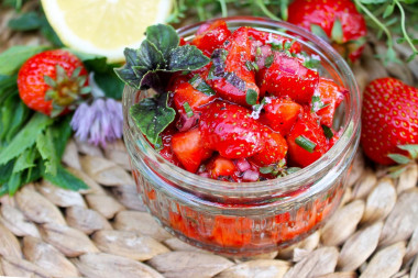 Salad dessert strawberry salsa