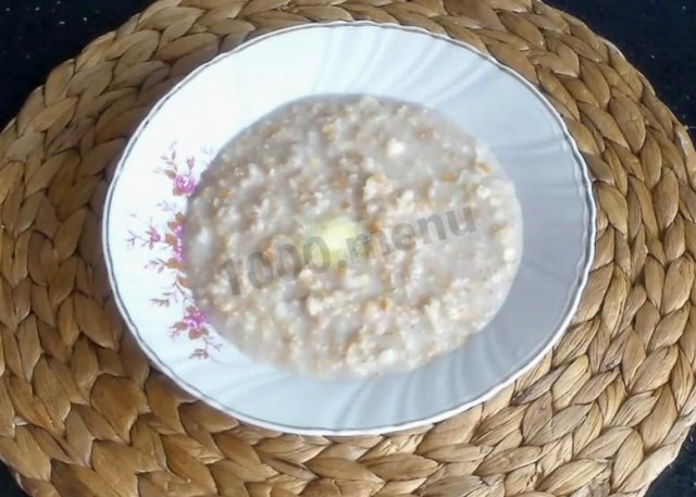Simple herculean porridge with sugar in milk