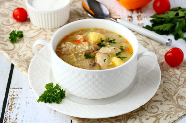 Peasant soup with oat flakes