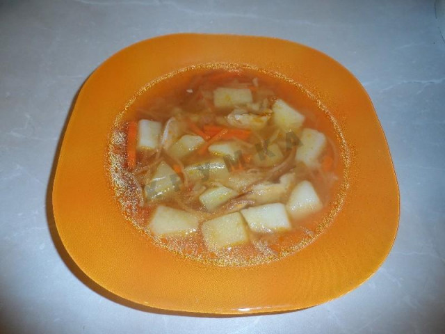 Soup with chicken and fried spider noodles