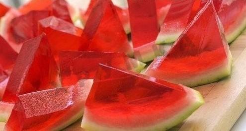 Sweet watermelon slices