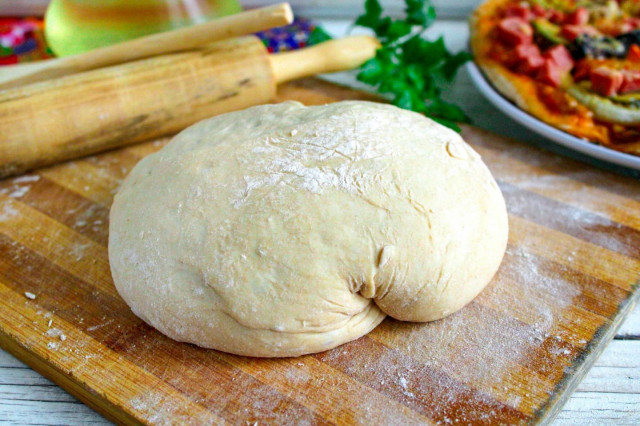 Pizza dough without eggs