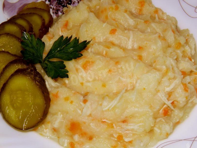 Mashed potatoes with chicken