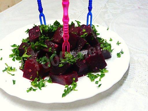 Beetroot salad in French