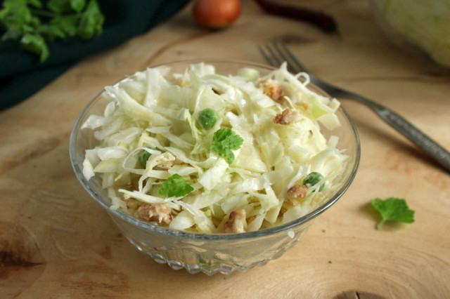 Saury cabbage salad