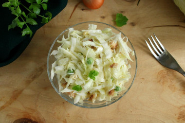 Saury cabbage salad