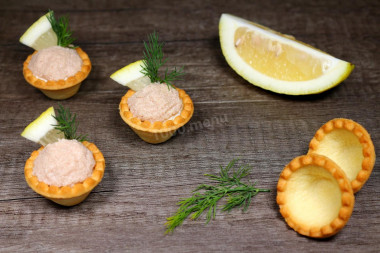 Tartlets with pollock caviar