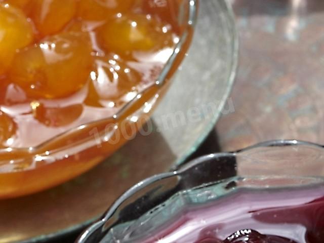 Cherry plum jam with sugar syrup