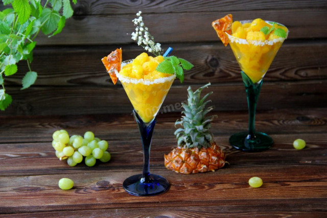 Granita pineapple and mango dessert