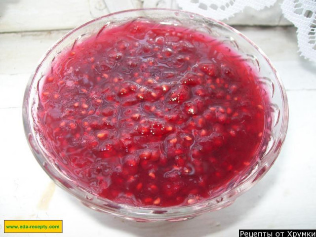 Jam raspberry for winter