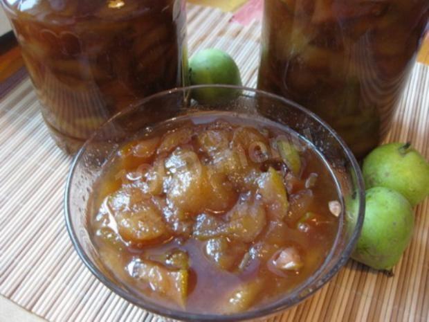 Pear jam for winter