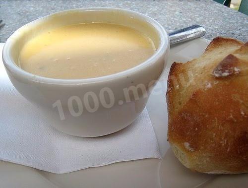 Soup with melted cheese and beer