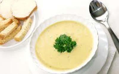 Cheese soup with celery