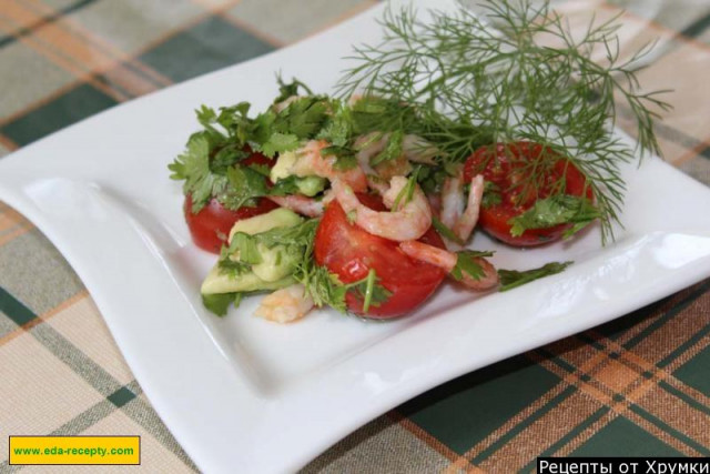 Avocado salad with shrimp without mayonnaise
