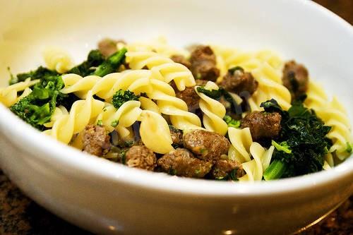 Navy pasta with broccoli