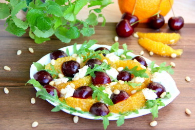 Fruit salad with soft cheese