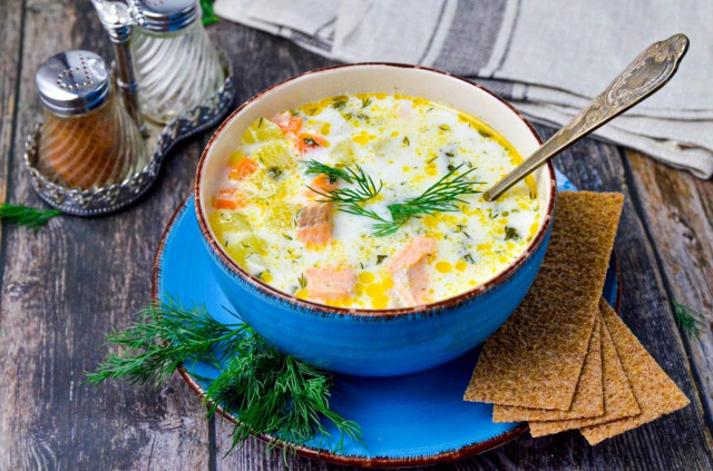 Red fish soup with cream