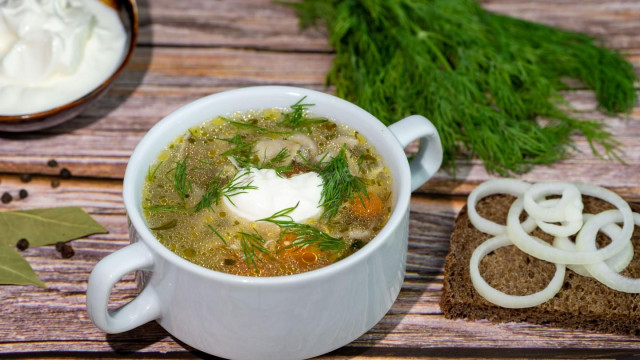 Lean soup with oyster mushrooms, vegetables and herbs