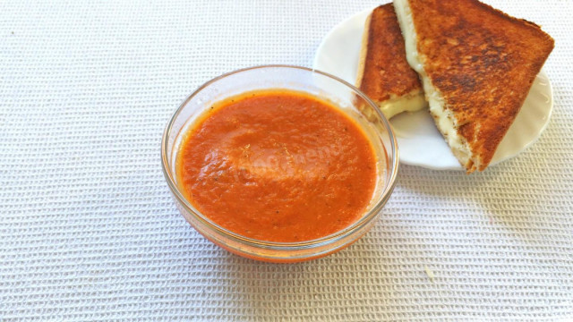 Tomato Puree Soup with baked tomatoes and cream