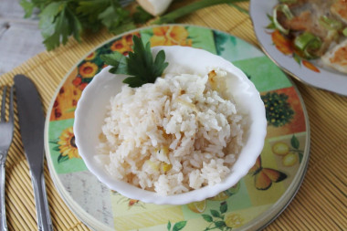 Rice with leeks like pilaf