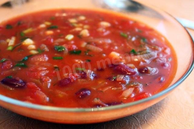 Tomato soup with beans beef and potatoes