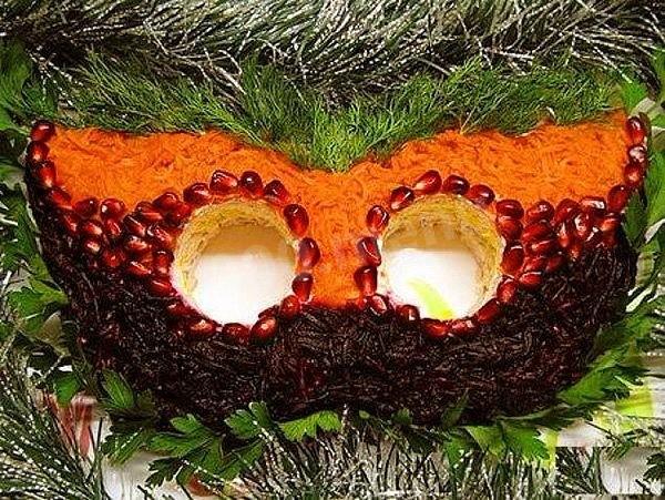 Carnival Mask salad for the New Year