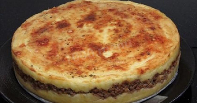 Casserole with minced meat and potatoes
