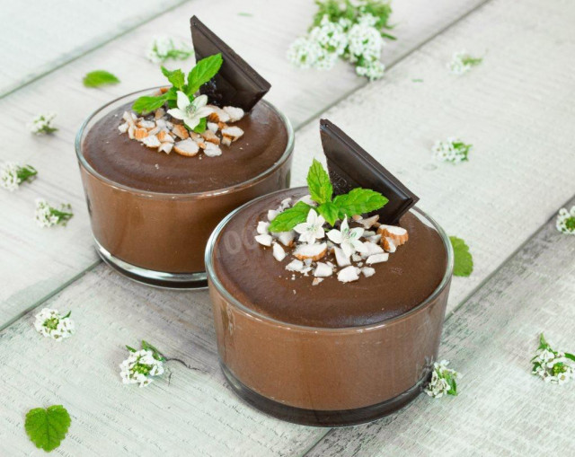 Chocolate pudding from buckwheat
