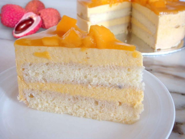 Mango Lychee cake