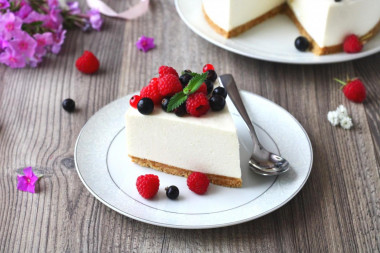 Cheesecake with gelatin without baking