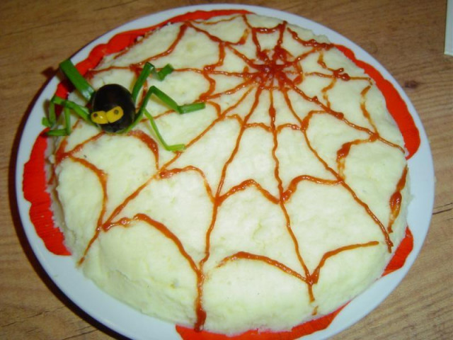 Mashed potatoes Spiders