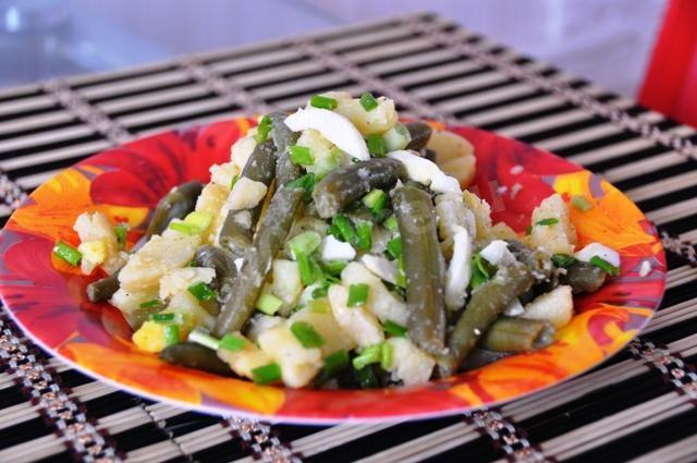 Salad of string beans potatoes green onions and eggs