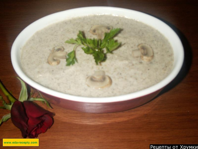Mushroom soup mashed aspen with sour cream