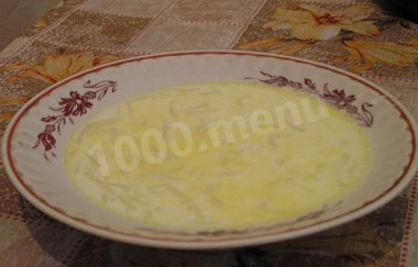 Milk soup with noodles