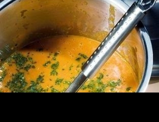 Sweet pepper and Tomato cream soup