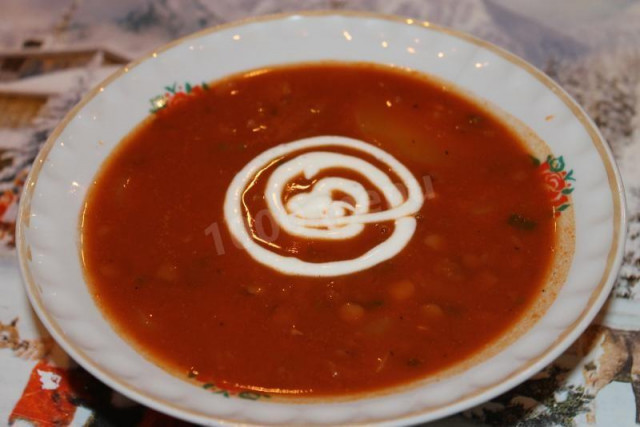 Georgian vegetarian lentil soup