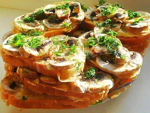 Mushroom Fairy Tale sandwiches