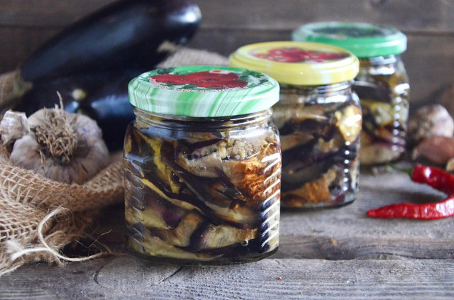 Fried eggplant for winter with garlic