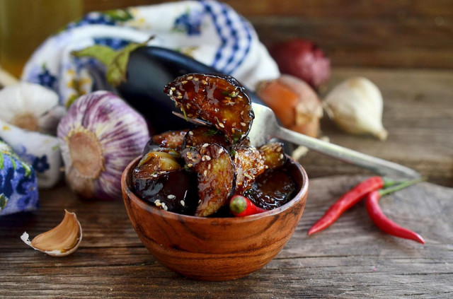 Eggplant fried in starch in soy sauce marinade