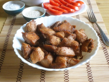 Fried chicken breasts in soy sauce