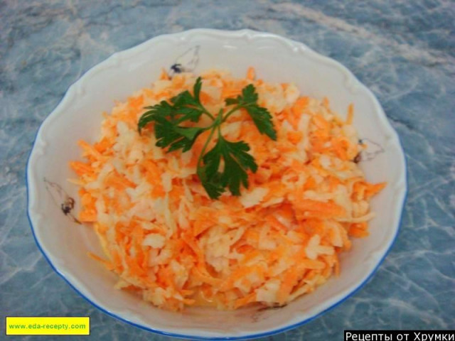 Vitamin salad with daikon