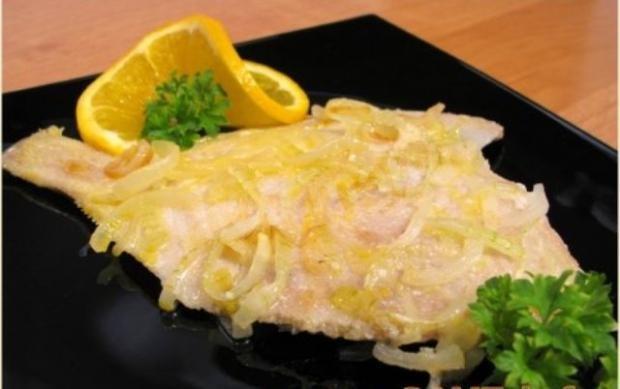 Flounder fried with oranges