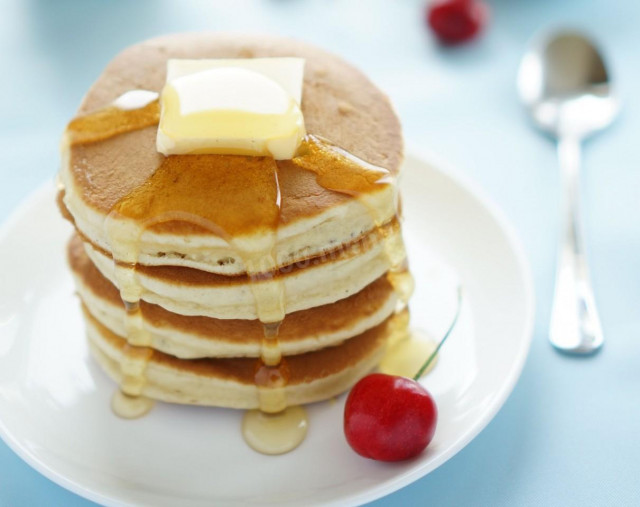 Fluffy milk pancakes