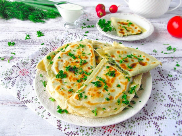 Kutabs with herbs and cheese