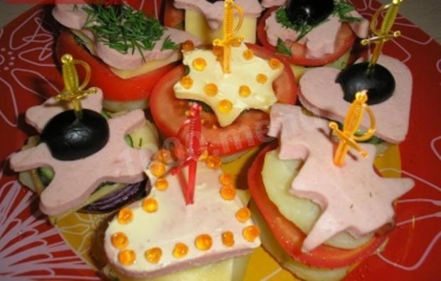 Canapé for a children's holiday